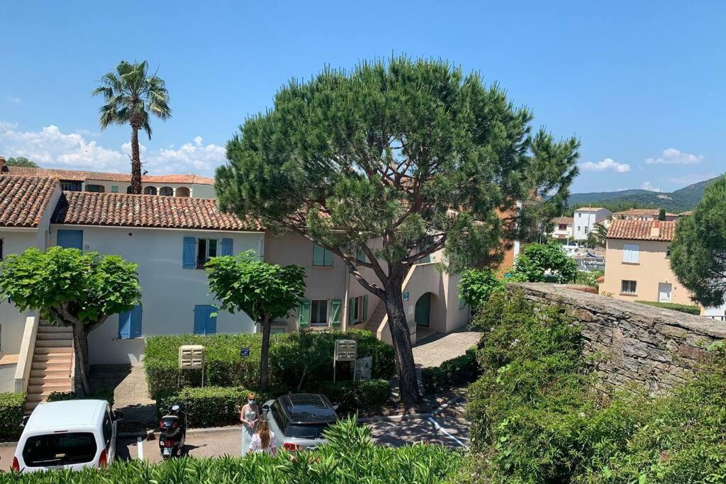 Eclat D'Azur Cogolin Exterior photo